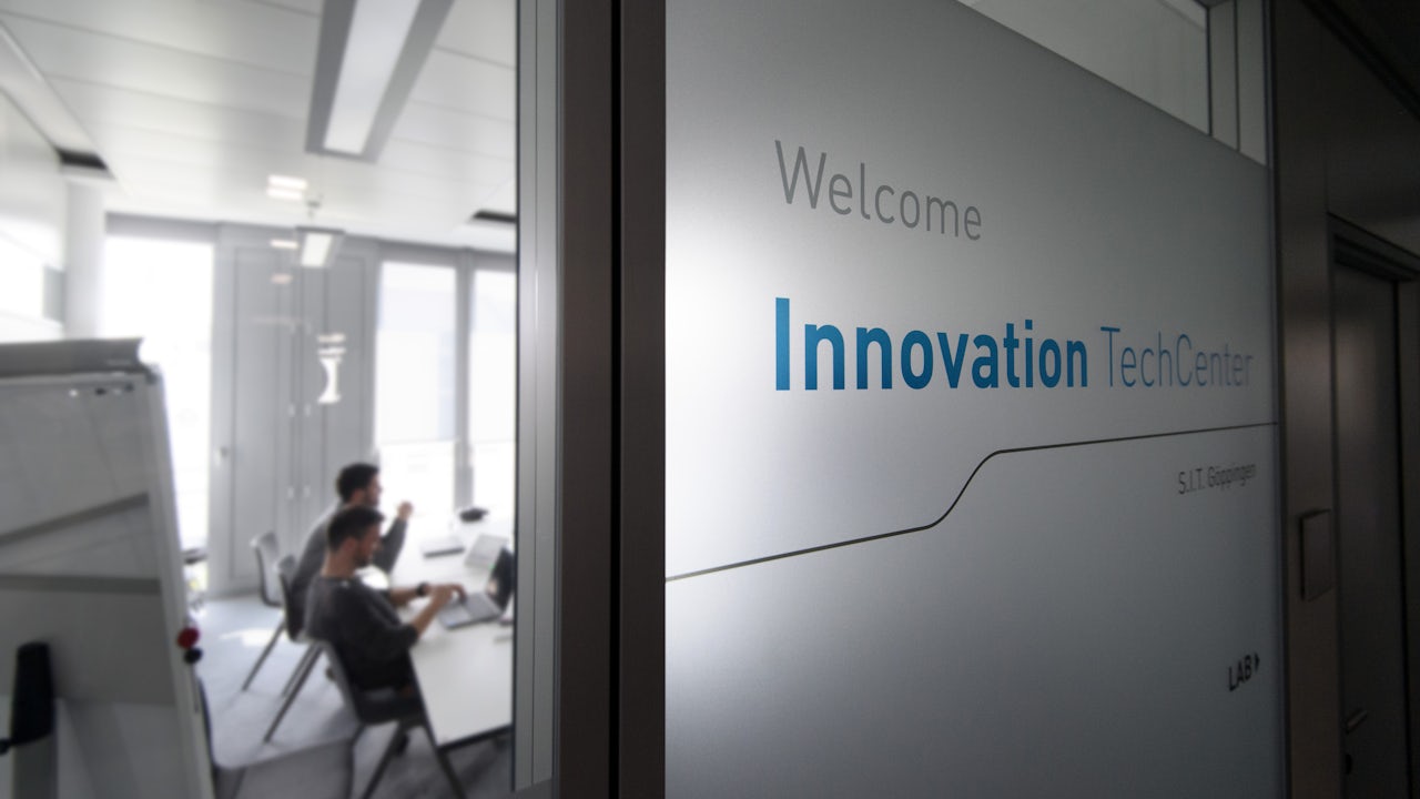 Exterior door of Innovation TechCenter at Schuler Pressen