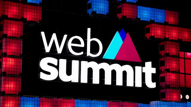 Image of the Web Summit logo.