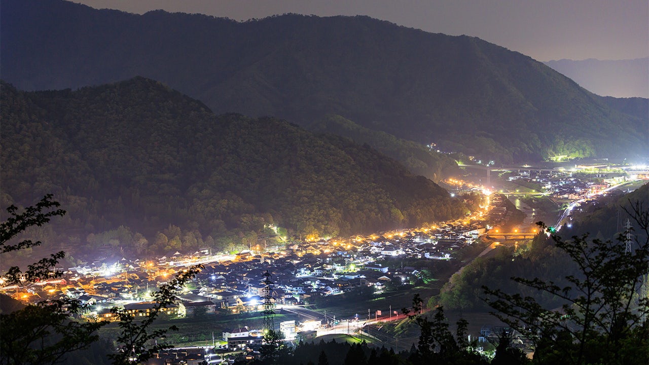 Landscape with traffic and mountains