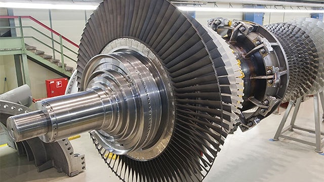 A graph showing the financing supports decarbonization in Canada.