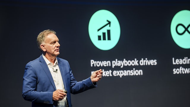 Portrait of Tony Hemmelgarn | President and CEO of Siemens Digital Industries Software