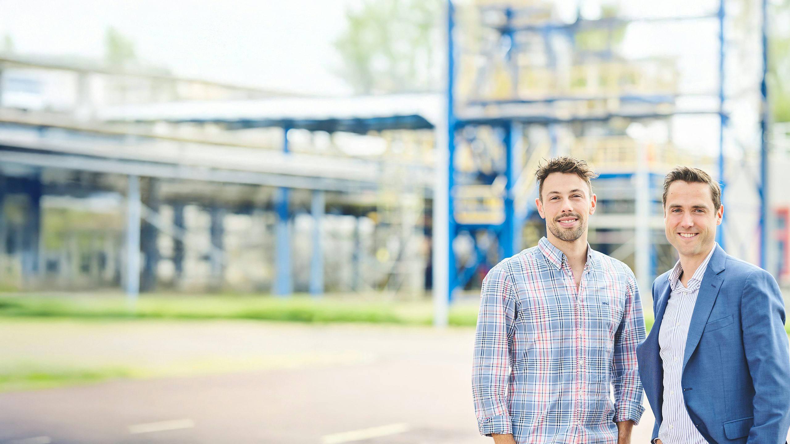 Niels Vandervoort from J&J Innovative Medicine and Nicolas Catrysse from Siemens