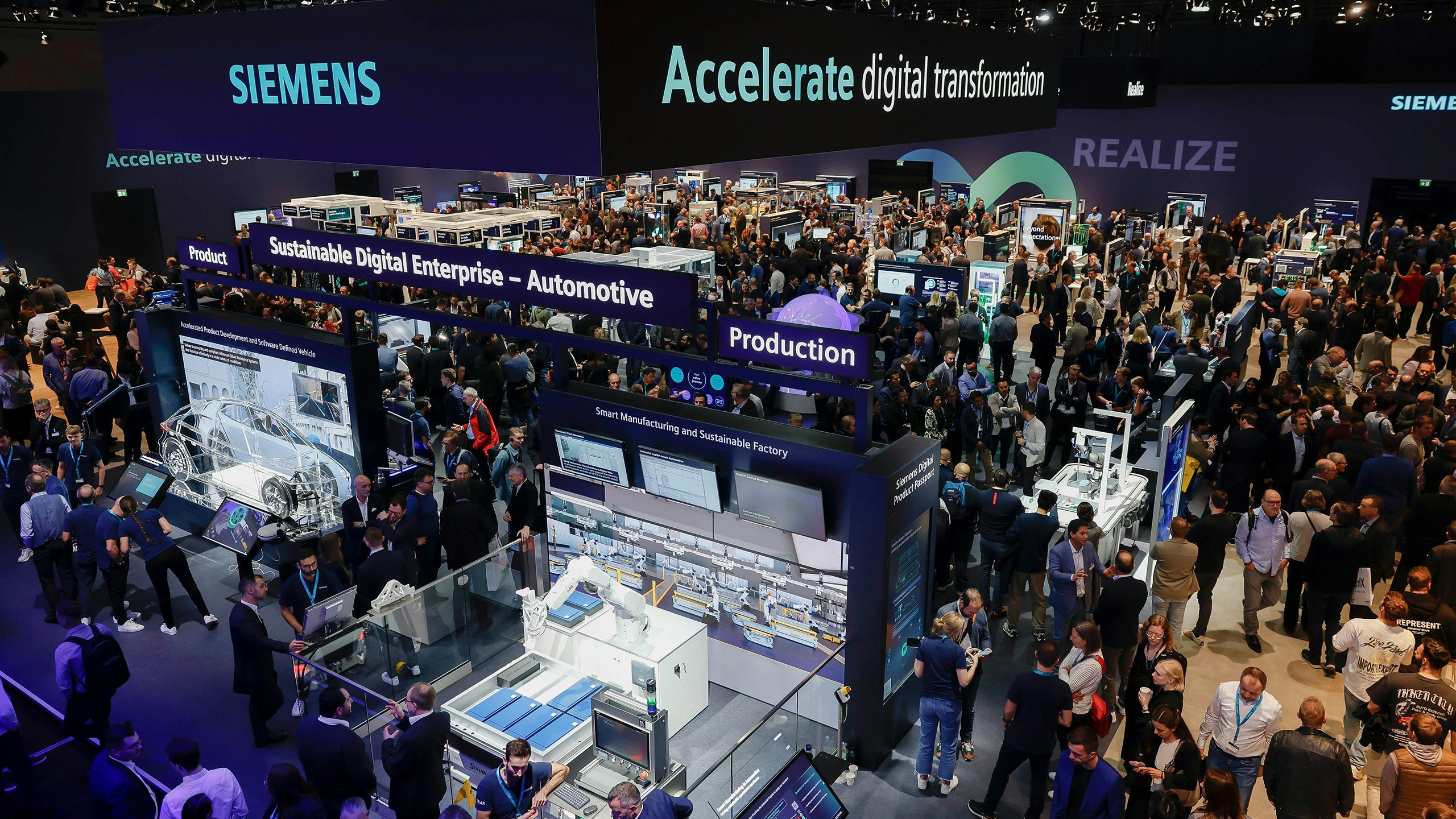 Siemens booth at LogiMAT.