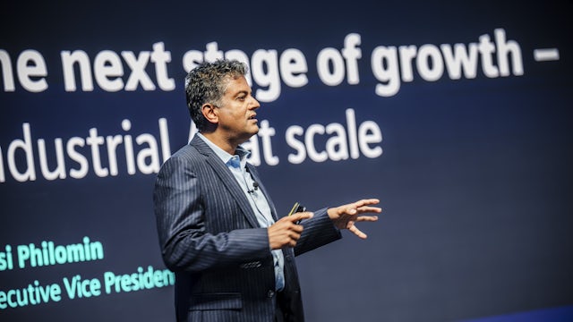 Portrait of Vasi Philomin | Executive Vice President Data and AI