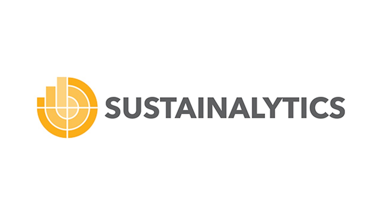 A graph showing sustainability ratings and rankings for various companies.
